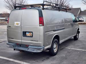 gray-van-back